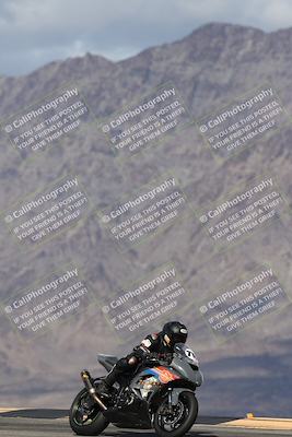 media/Nov-16-2025-Race Pace (Sun) [[8c5fa54630]]/Verified Riders/5-Turn 9 (1135am)/